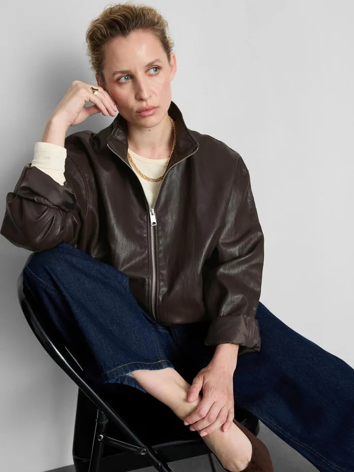 Veste en simili cuir à col cheminée