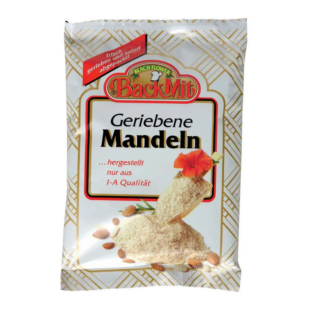 Backmit Mandelkerne, gerieben