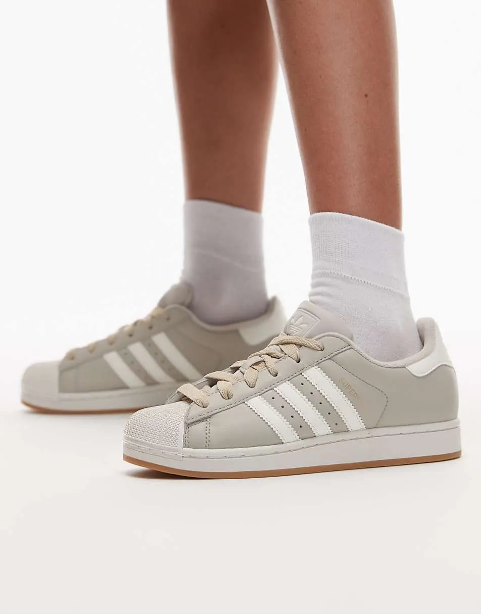 adidas Originals Superstar II trainers in light grey and white