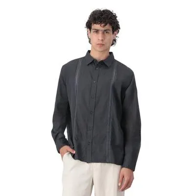 Guayabera Ixnah Hombre Manga Larga Detalles Bordados