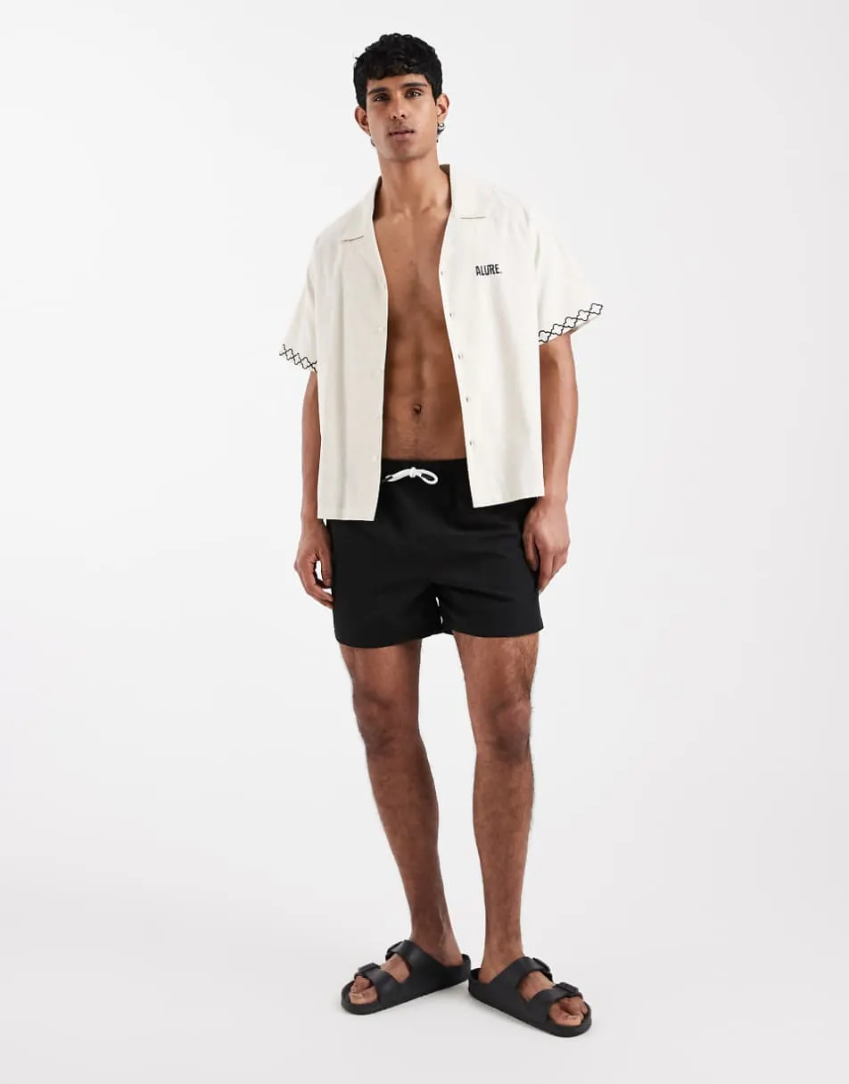 New Look mid-length swim shorts in black