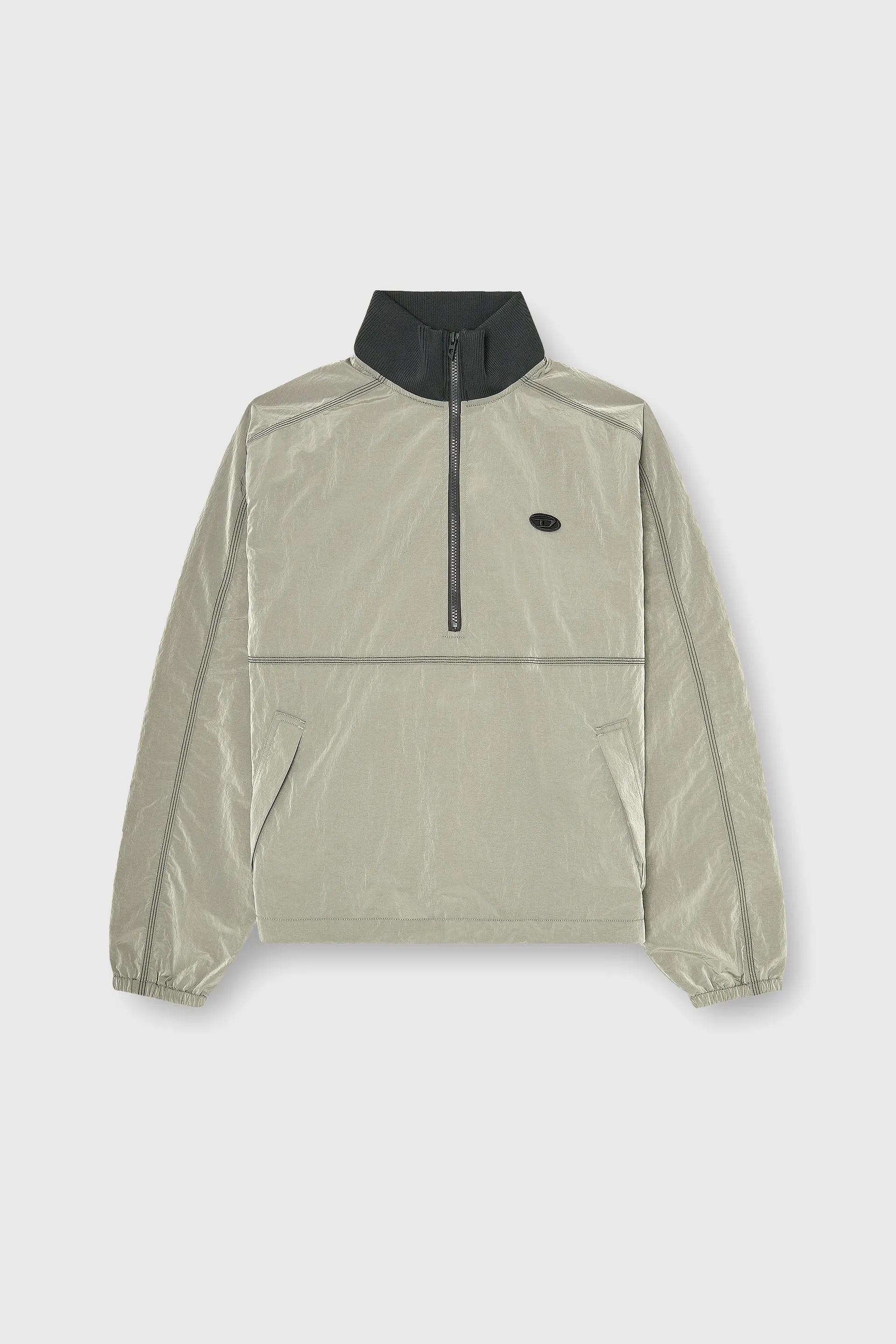 Nylon jacket with crinkle effect