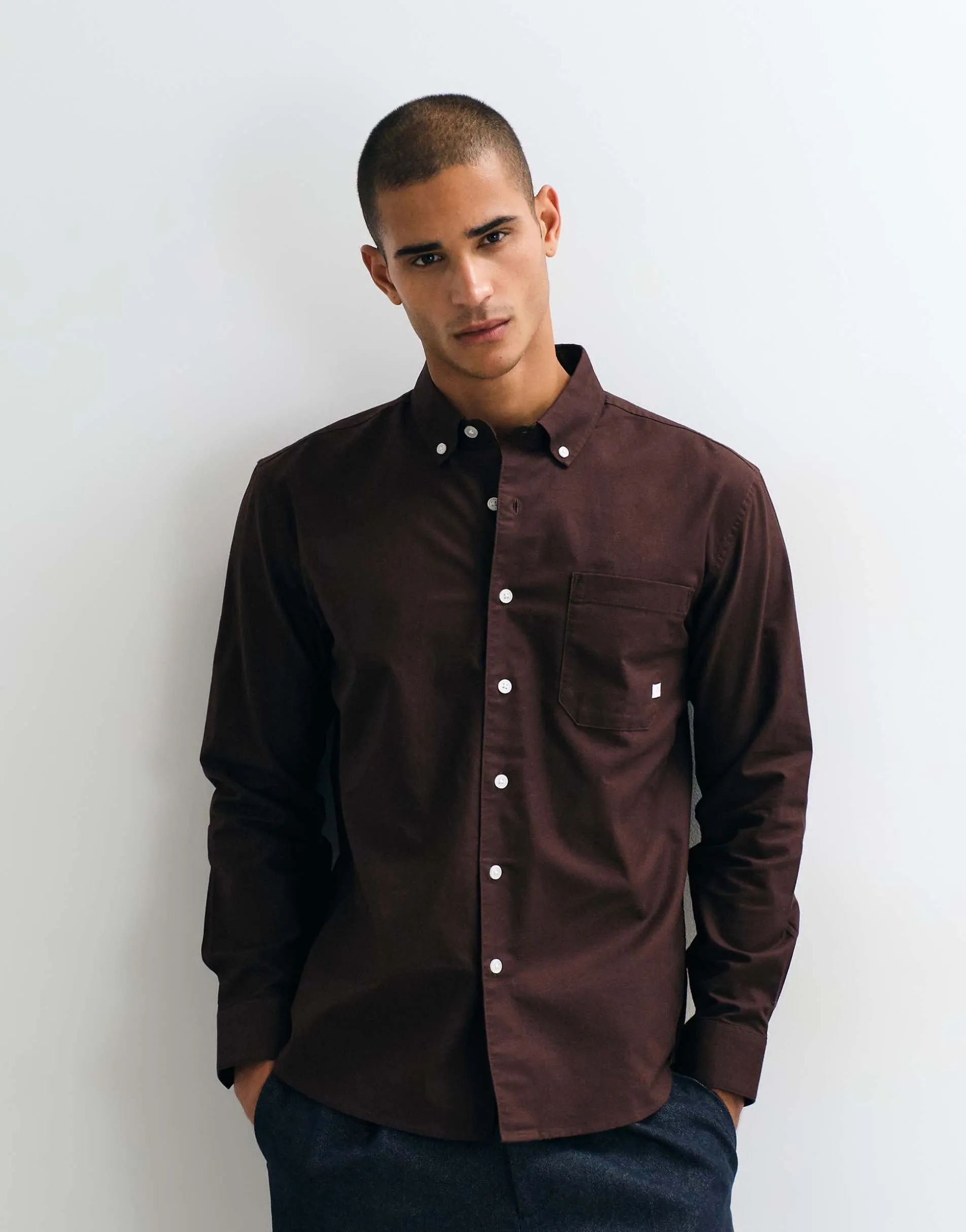 Farah Brewer long sleeve logo shirt in dark brown