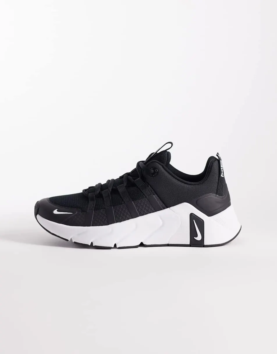 Nike Training Free Metcon 7 trainers in black and white