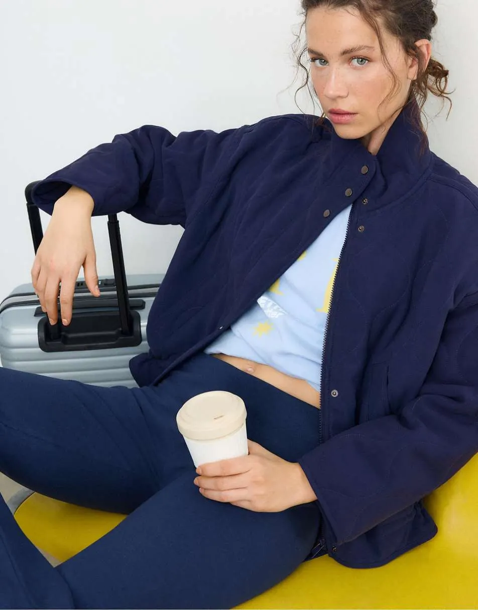 Stradivarius Puffer jacket in navy blue