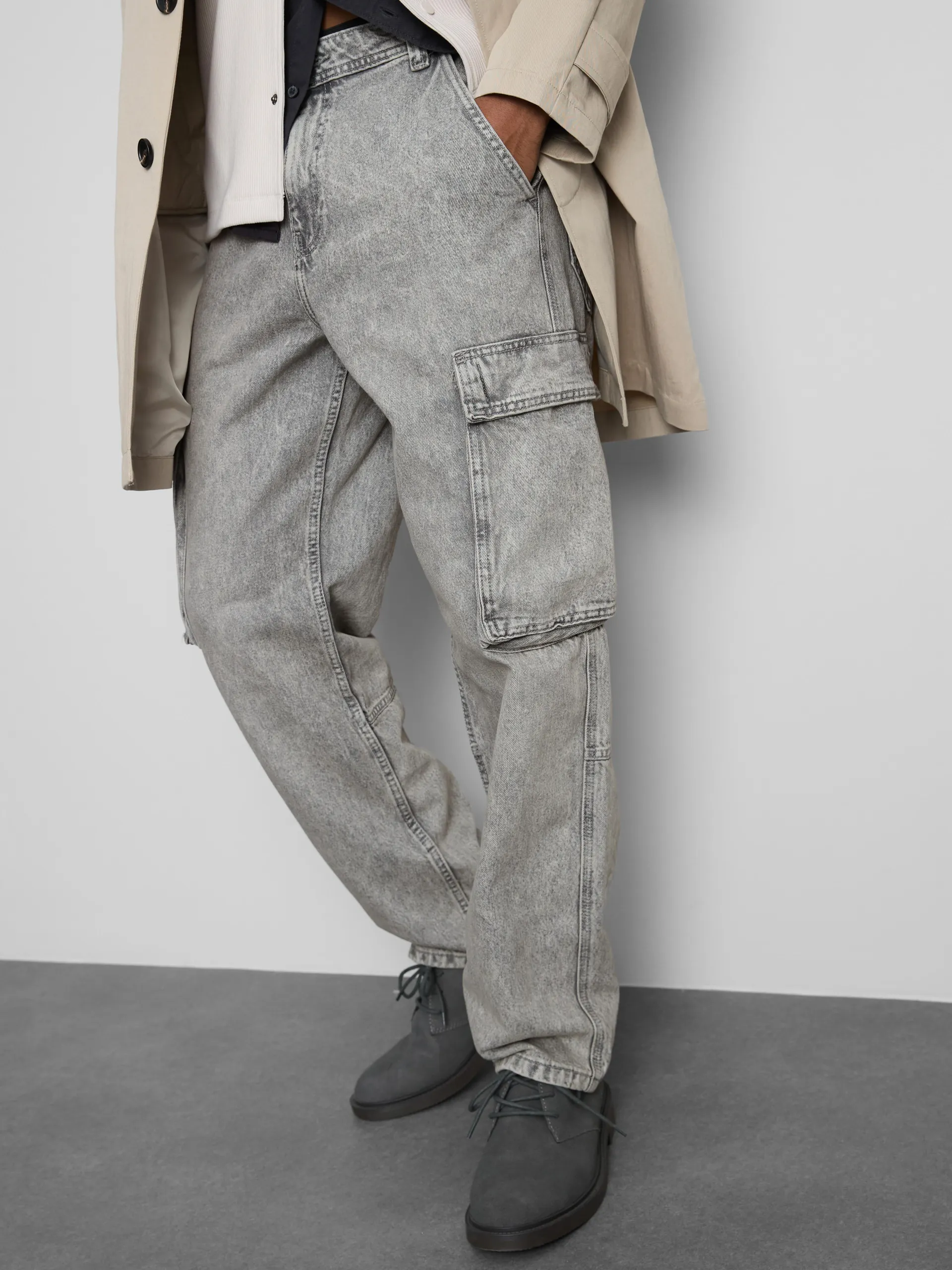 Jean cargo ample à taille mi-haute