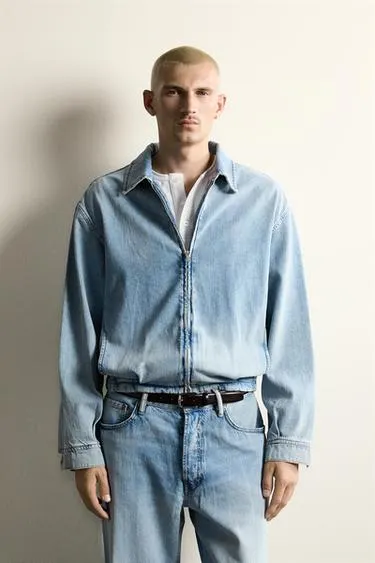 WASHED DENIM JACKET WITH ZIP