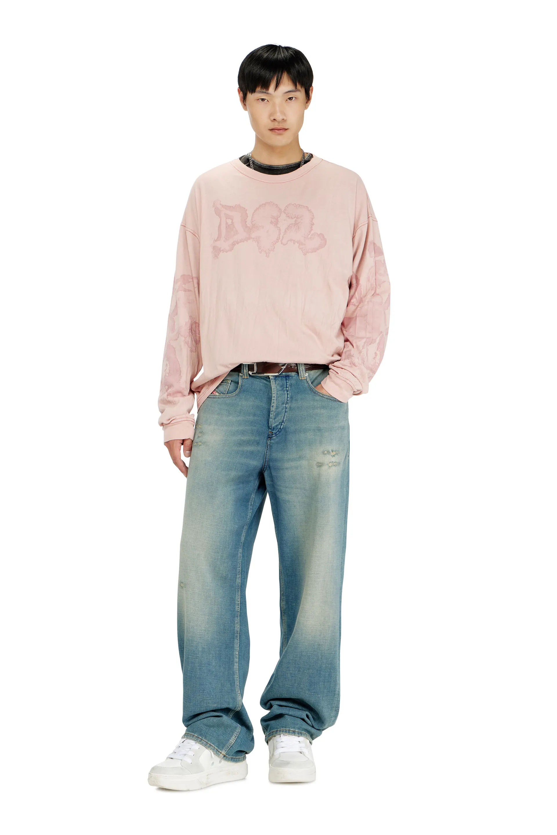 Relaxed long sleeve tee with blotched print