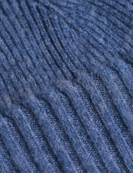 Fishtail Shaggy Beanie Ocean