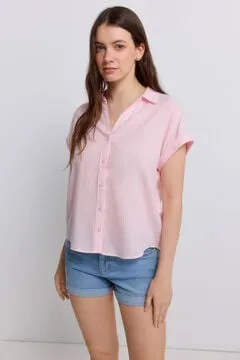 Blusa cuello solapa