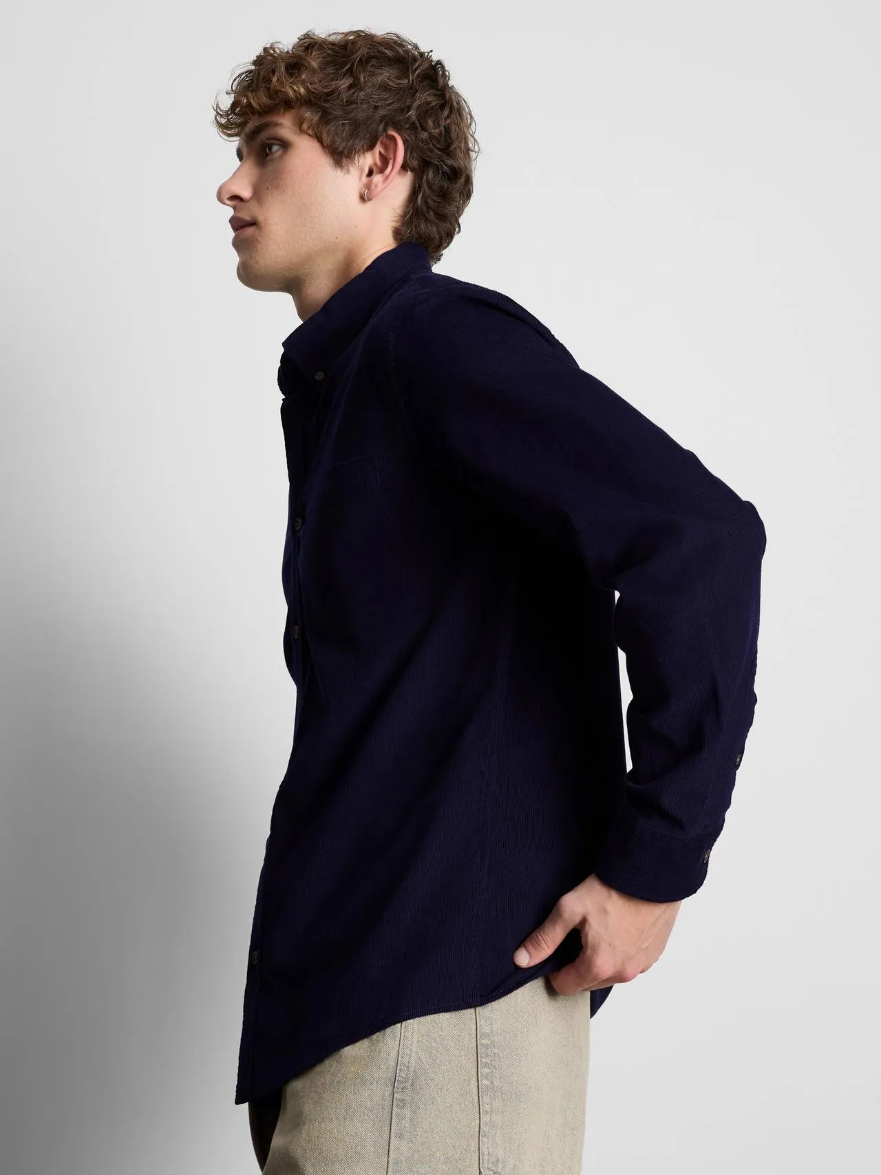 Chemise en velours côtelé de pur coton