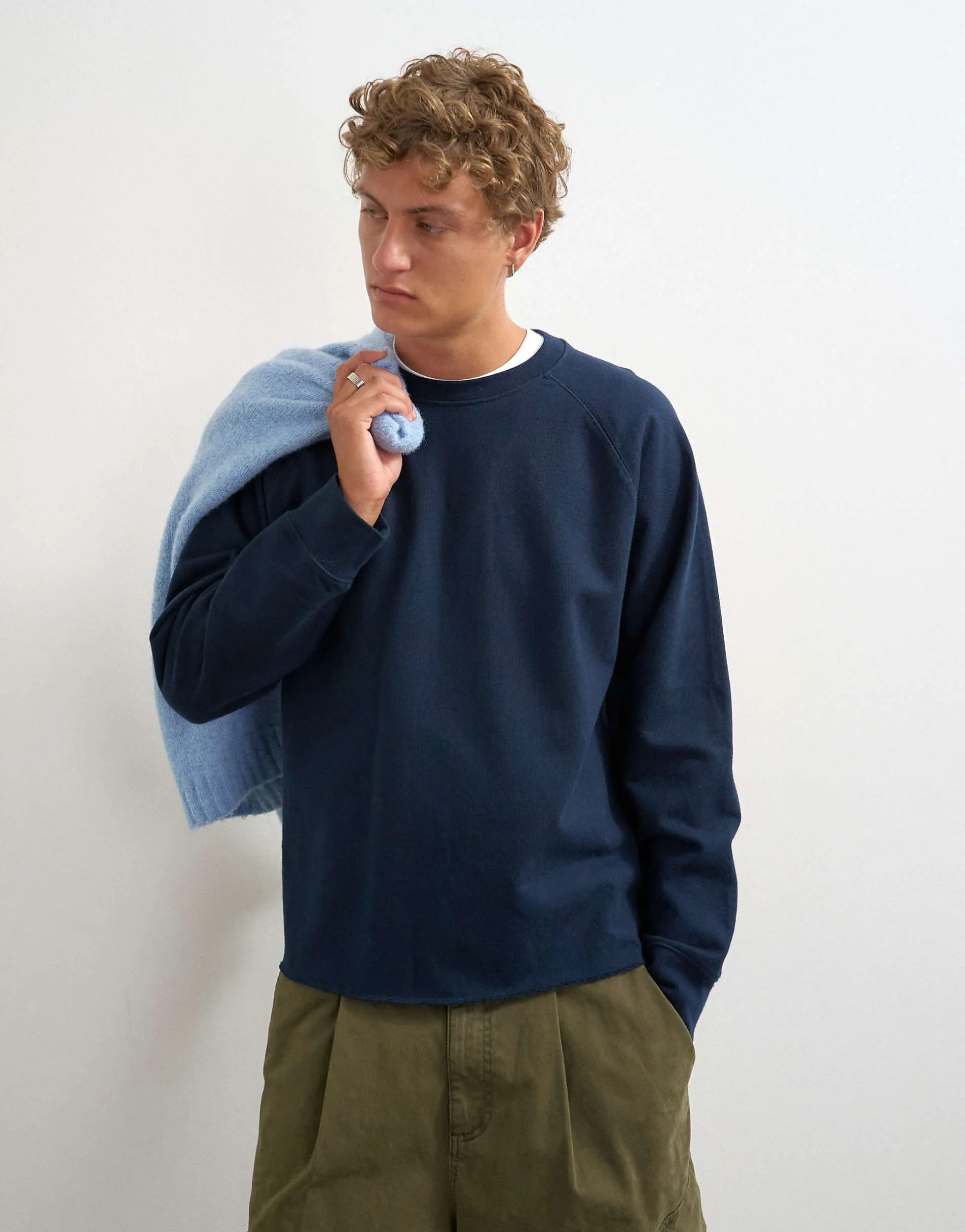Topman classic fit crop raglan sweatshirt with raw hem in navy