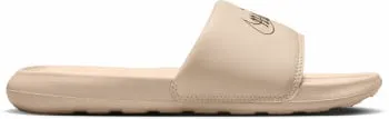 Nike · Victori One Slide pantofle