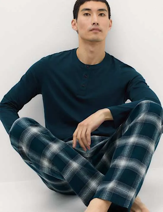Kariertes Henley-Schlafanzugset aus gebürsteter Baumwolle