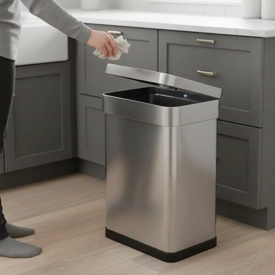 Cesto de residuos Bynox CI-CESTBS-60 46 lt con sensor de movimiento