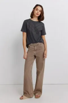 Camiseta manga corta tachas