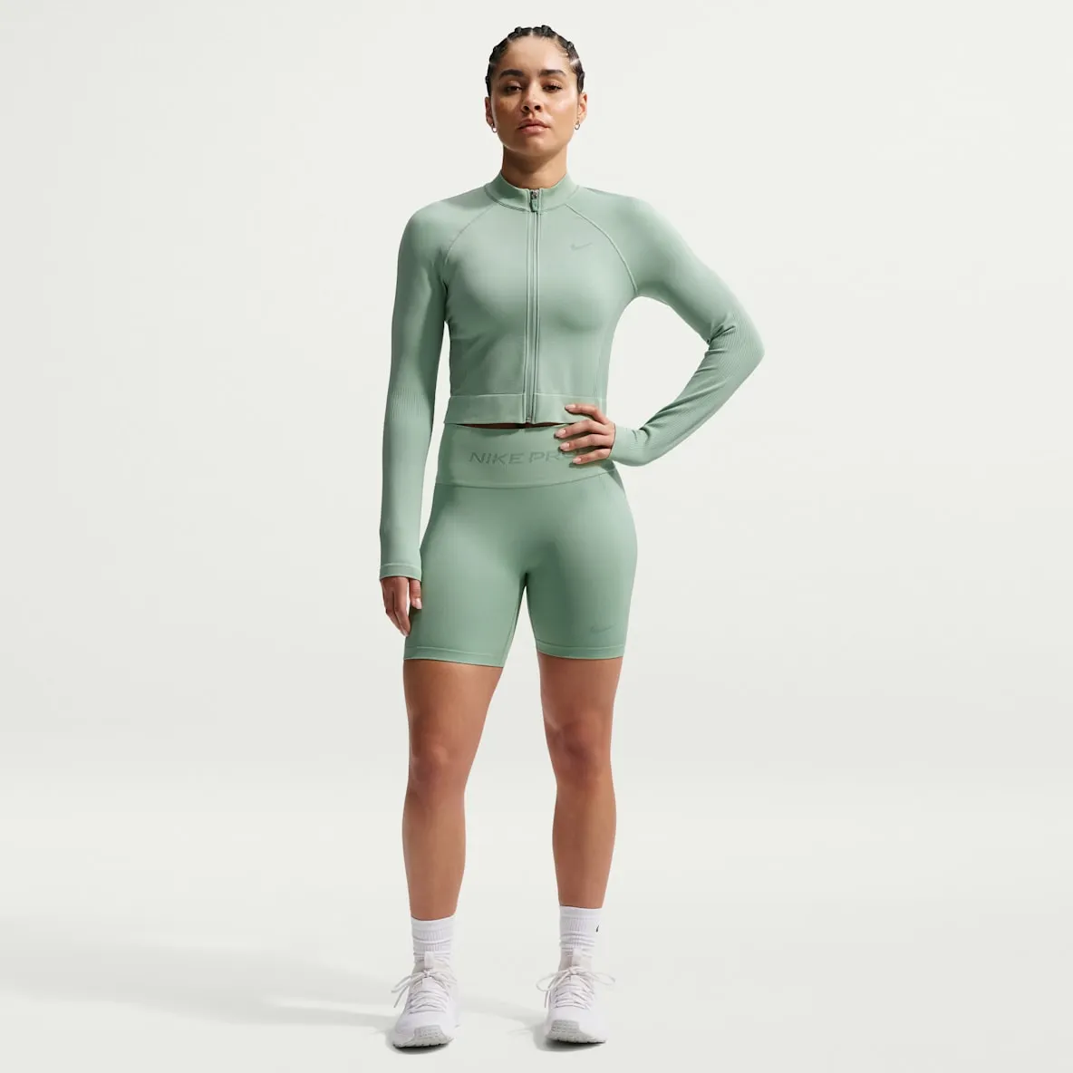 Dri-FIT sykkelshorts med høyt liv til dame (13 cm)