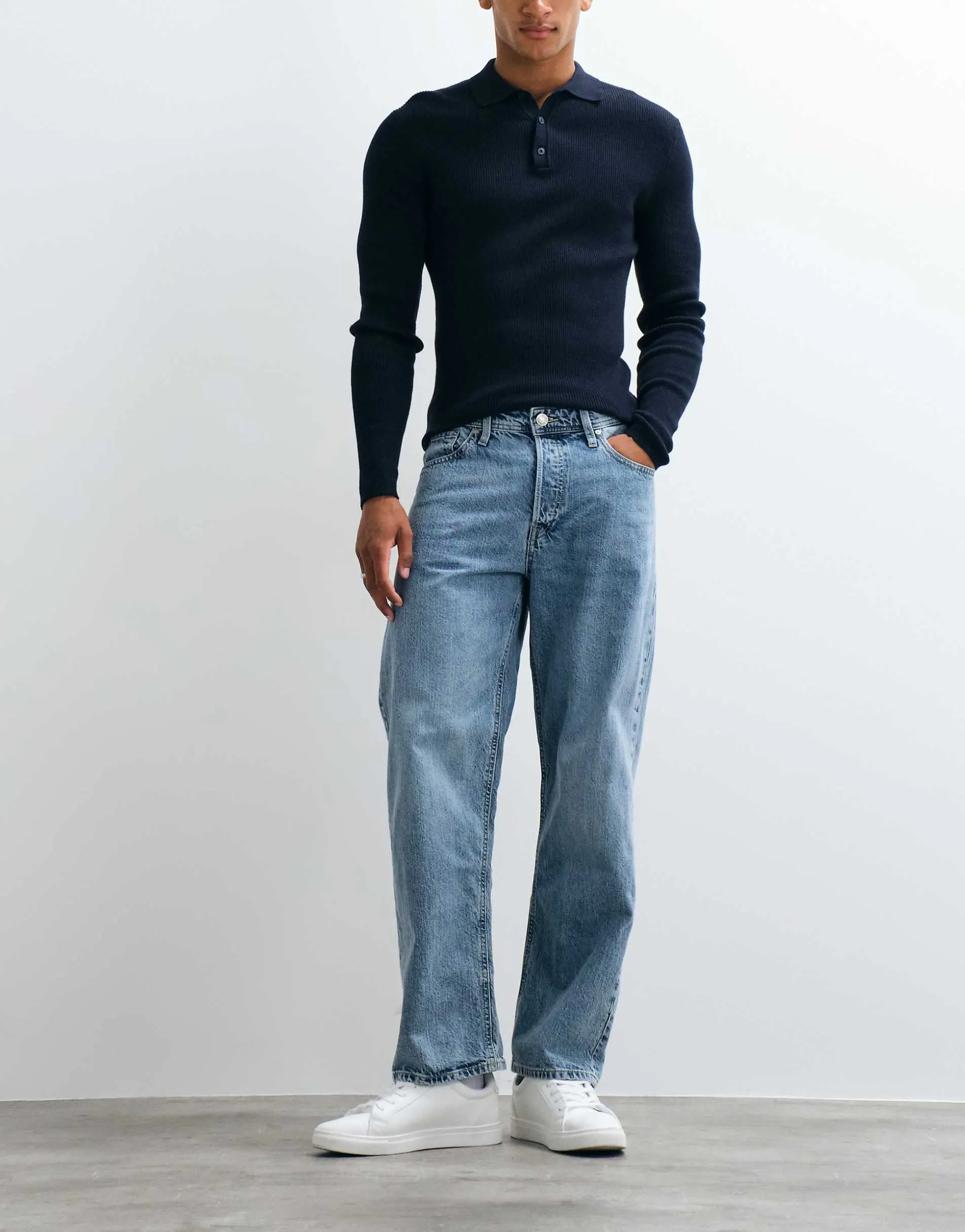 Jack & Jones Eddie loose fit jeans in light blue wash