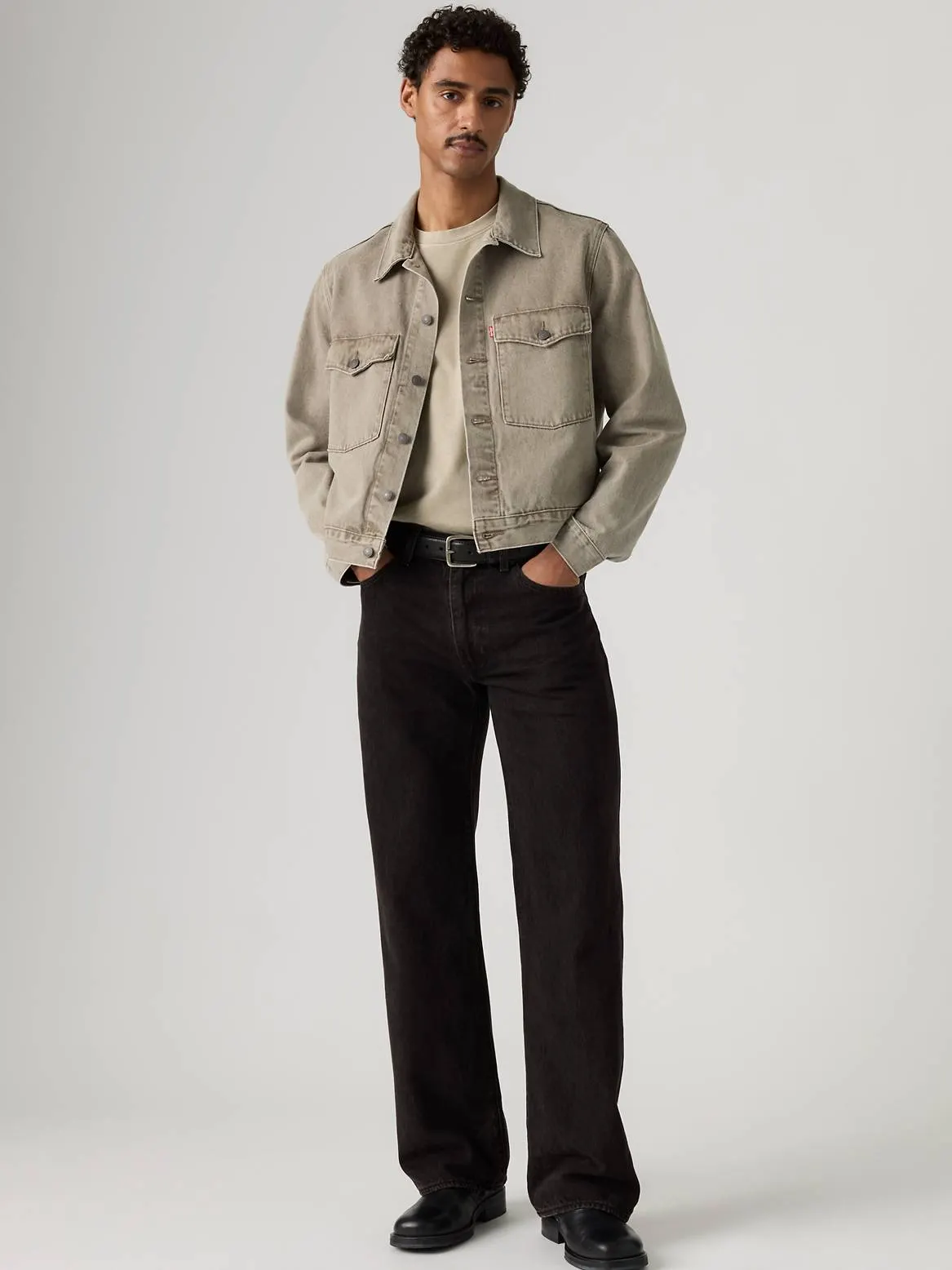 567™ Relaxed Flare Jeans
