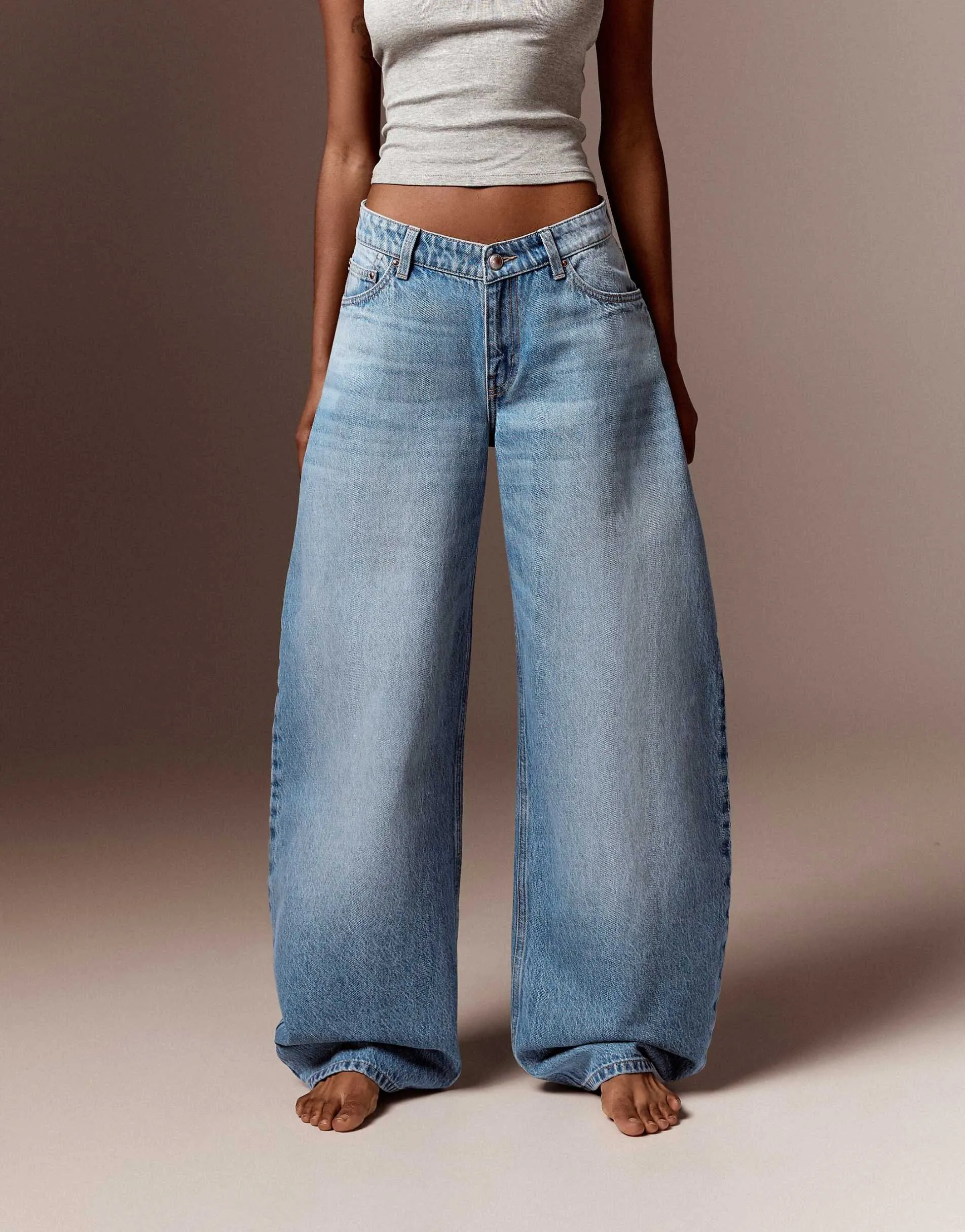Bershka High-waist barrel jeans in mid blue