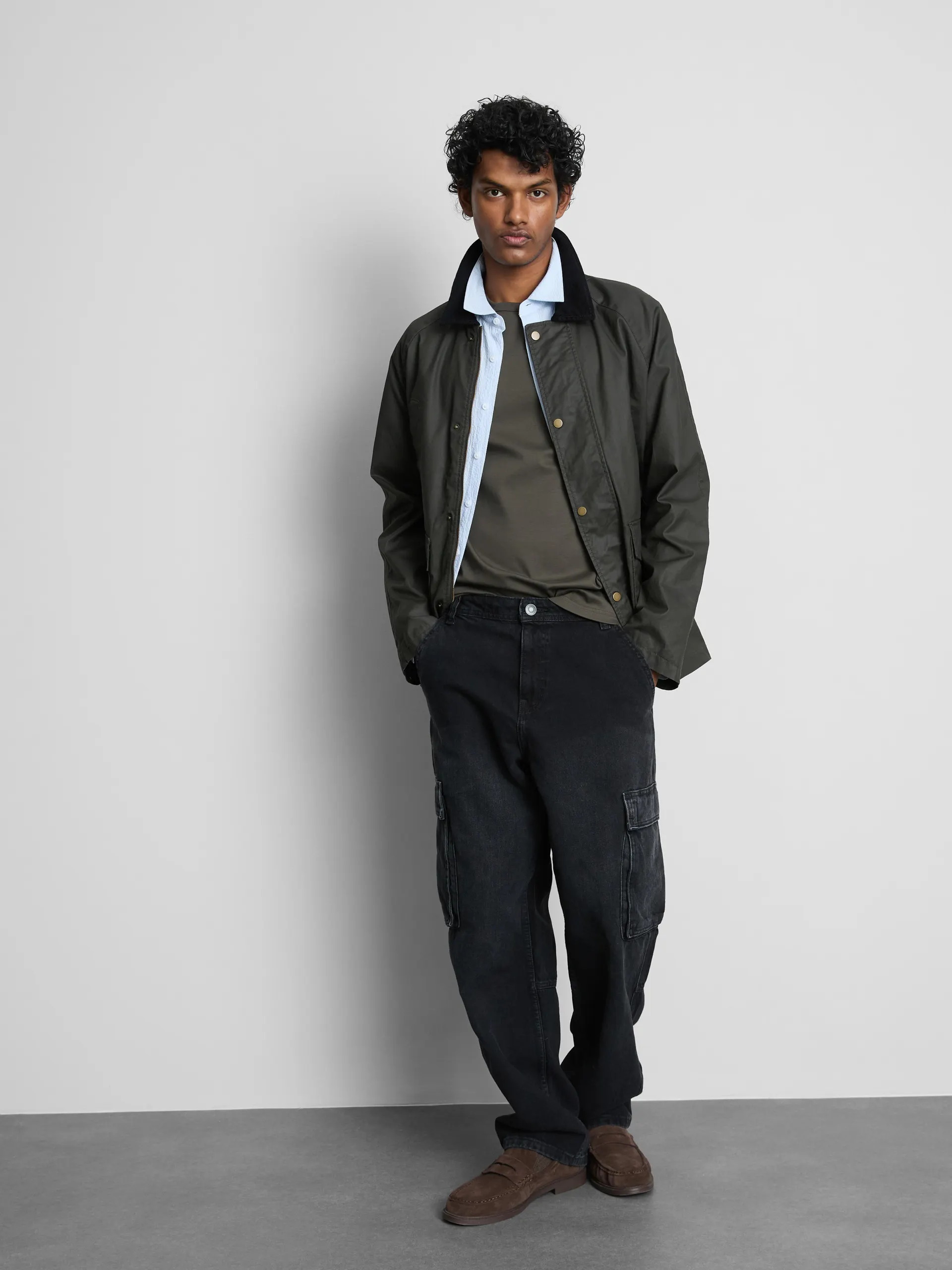 Jean cargo ample à taille mi-haute