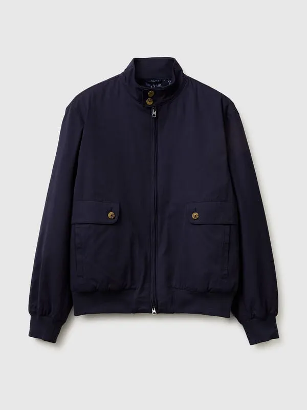 Jacket with paisley lining