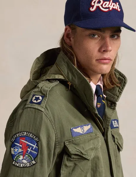 The Iconic Field Jacket Olive Mountain W/Patch