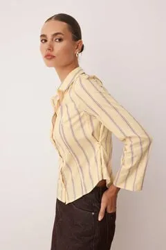 Camisa de manga larga con botones