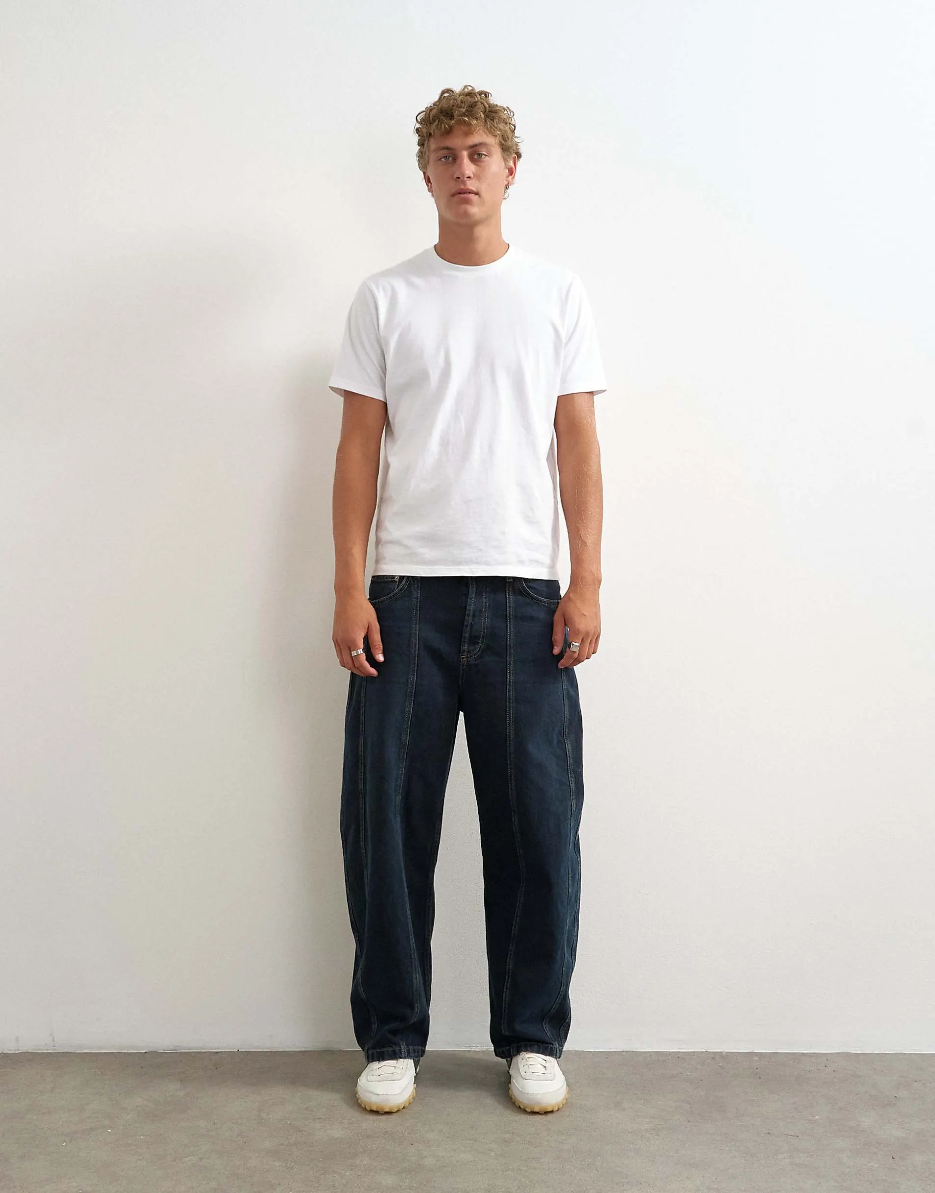 Topman rigid barrel fit panelled jean in clean dark wash