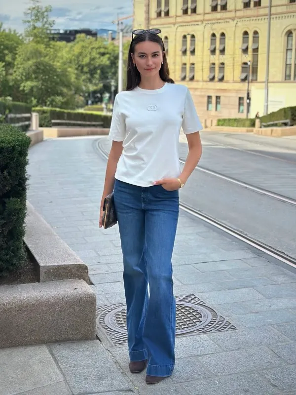 MUSE TEE Jet Stream