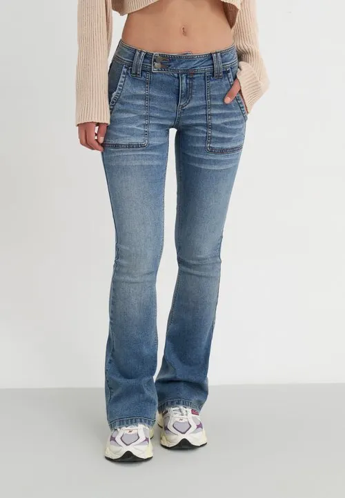 Flared jeans - blue denim