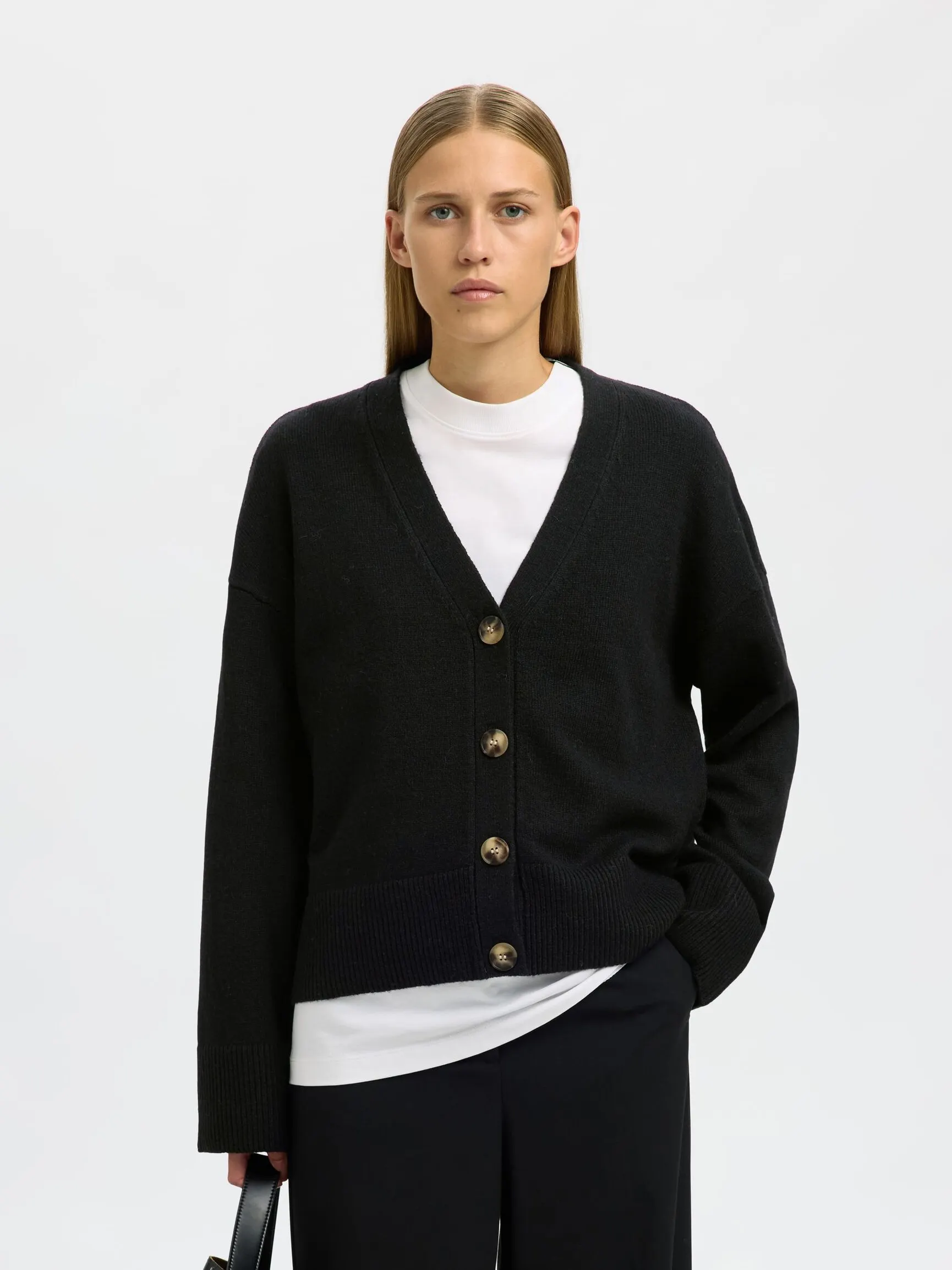 ULLBLANDING STRIKKET CARDIGAN