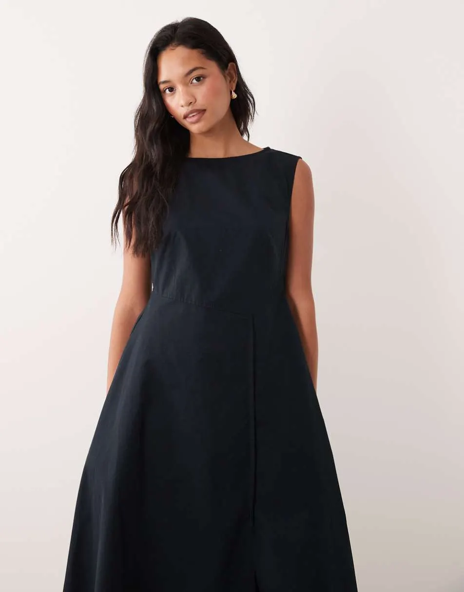 Barbour Liza cut out back detail maxi dress in black
