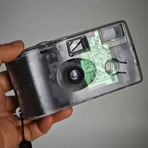 Vintage Style Transparent Disposable Camera 35mm Single Use Film Camera with Flash Lanyard for Gifts Parties Travel