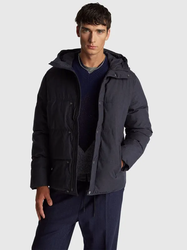 Regular fit jacket with hood