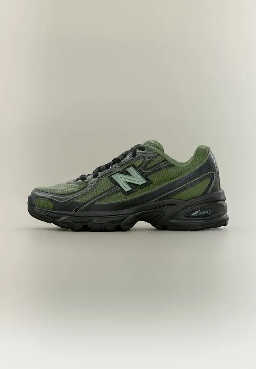 740 UNISEX - Joggesko - utility green/phantom