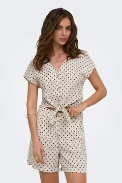 Camisa de lunares manga corta