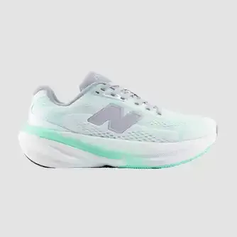 New Balance Womens FF 860 V15 B Running Shoes