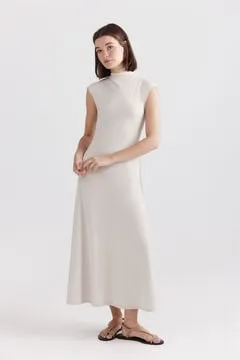 Vestido manga sisa