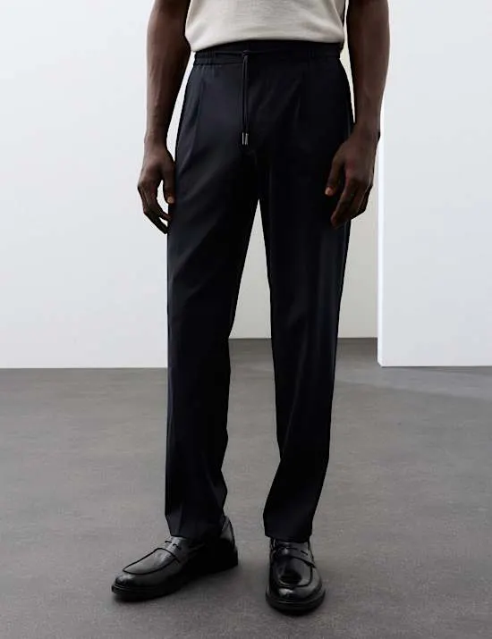 Auf Figur geschnittene Performance-Hose