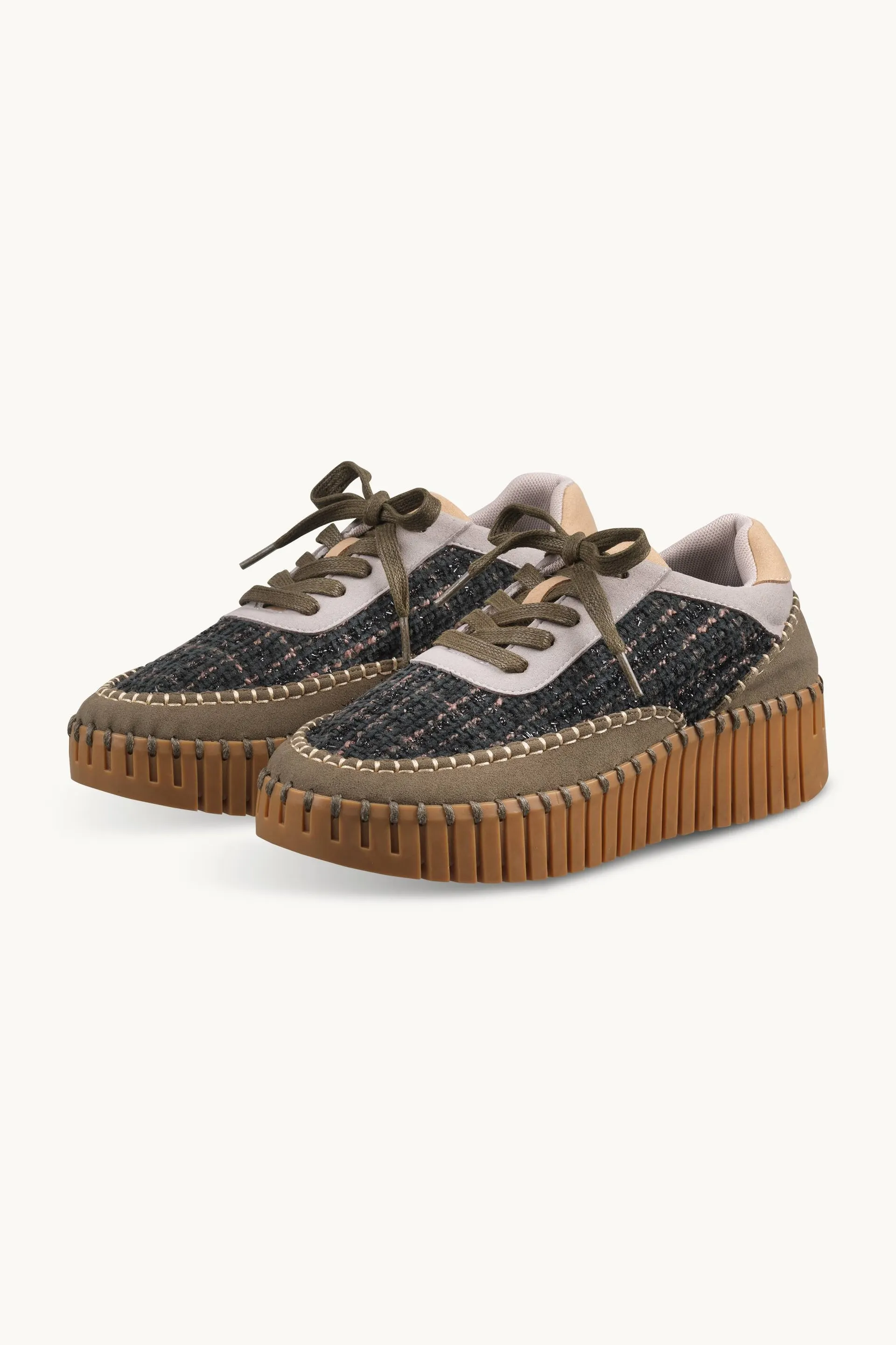 Tulip Sneaker