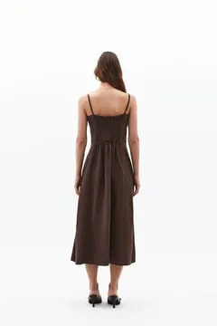 Vestido midi tirantes