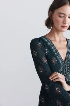 Vestido midi estampado étnico