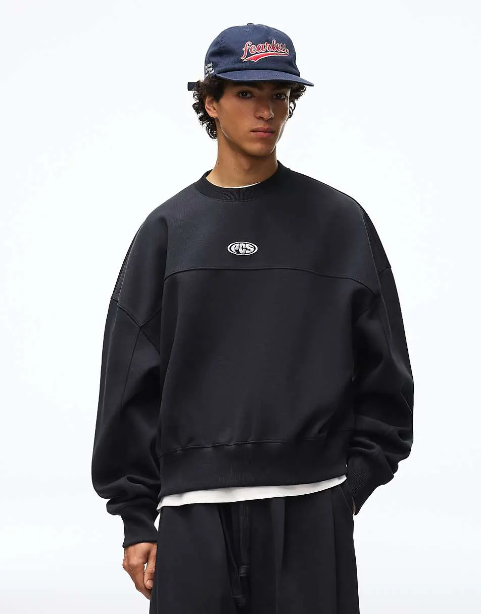 Bershka Boxy crew neck sweatshirt in blue