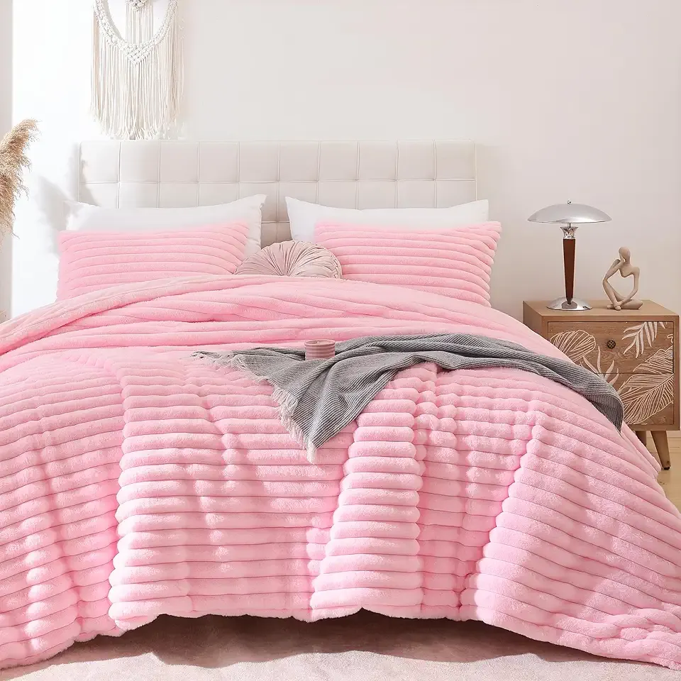 Smoofy Fluffy Queen Comforter Set 3 Pieces - Pink Fleece Fluffy Comforter Set, Luxury Fuzzy Queen Bedding Set, Soft Warm Bed Set All Season, Heavy Faux Fur Comforter with 2 Pillow Cases