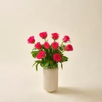 The Flower Gallery Premium Rose Bunch (1 Piece) Open Product Description