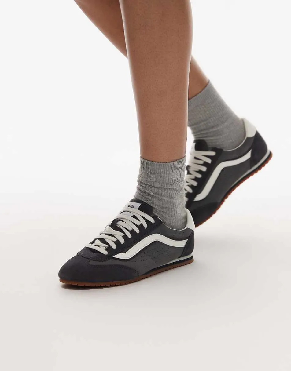 Vans Super Lowpro trainers in grey