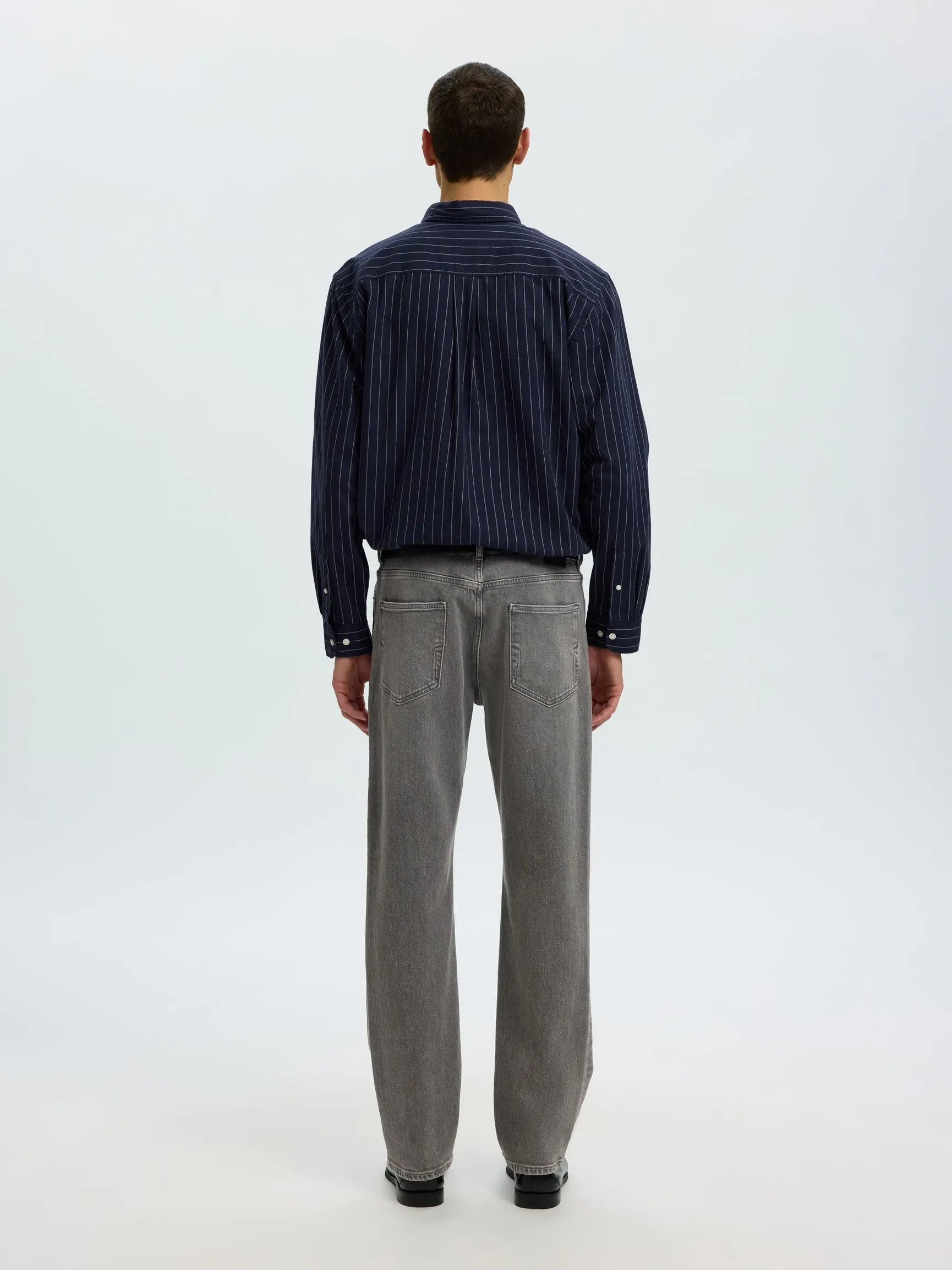 196 STRAIGHT FIT JEANS