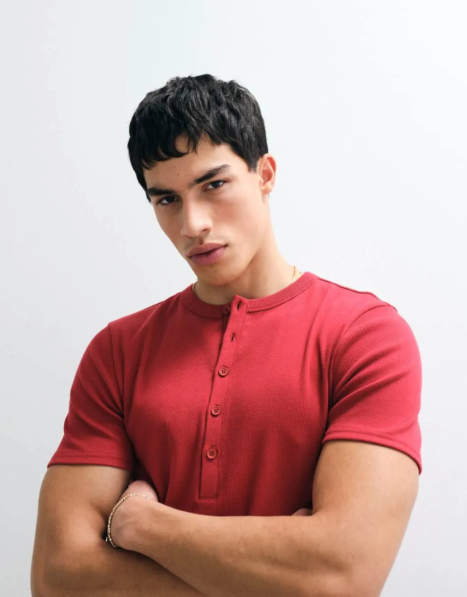 ASOS DESIGN muscle fit t-shirt with henley neck in red rib