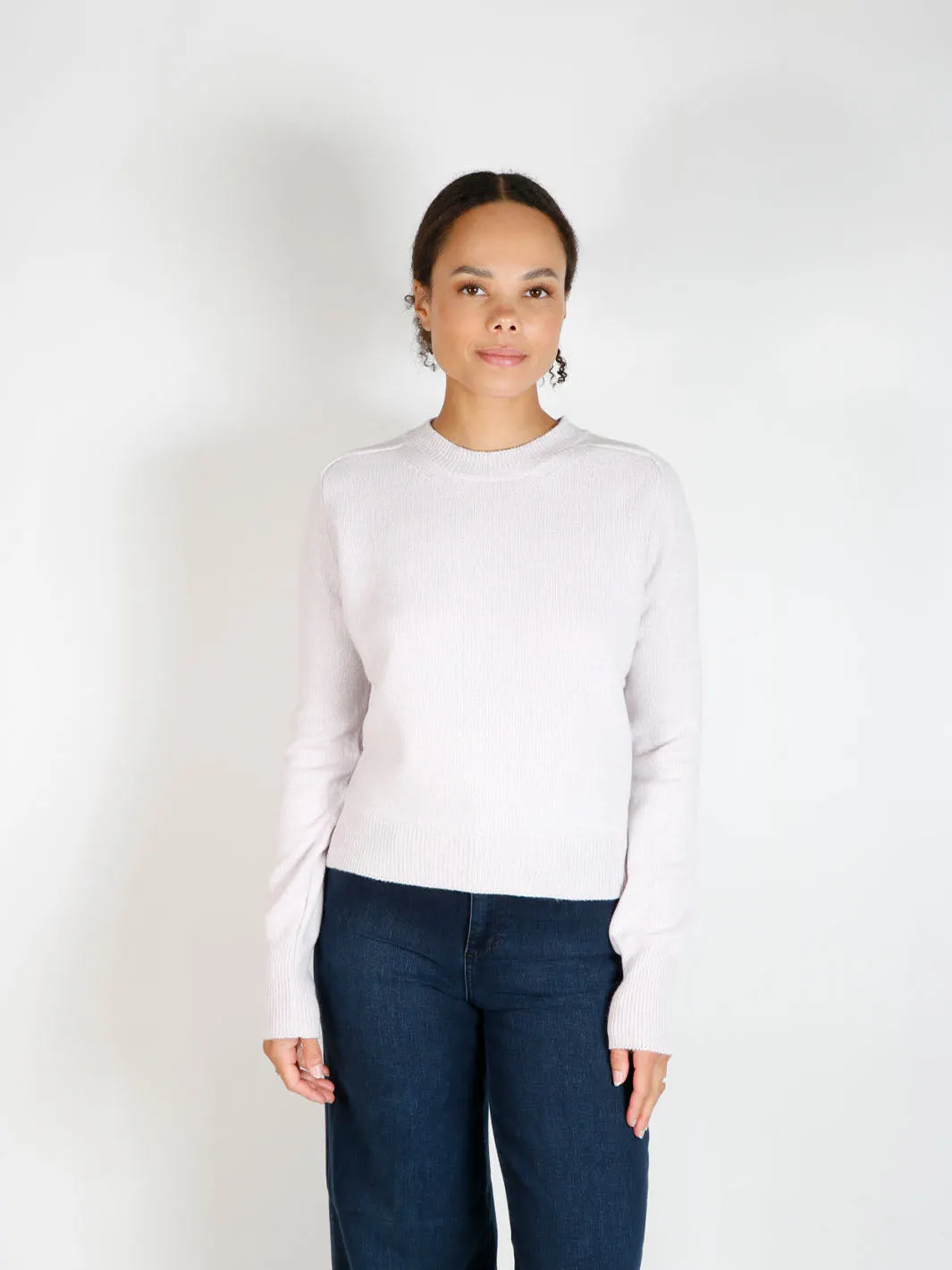 CREW NECK SWEATER